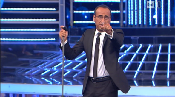 Carlo Conti stasera i nomi dei Campioni che saranno a Sanremo