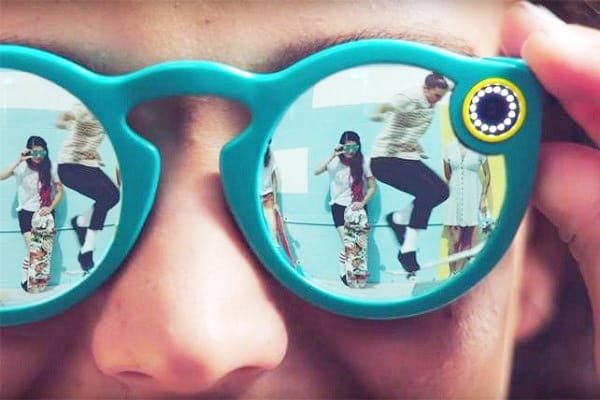 Spectacles, gli occhiali di Snapchat ora disponibili online