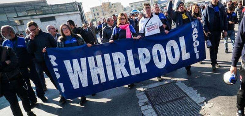 Whirlpool niente da fare per lo stabilimento napoletano