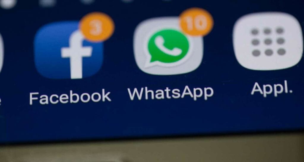 Come si accede al menu segreto di WhatsApp