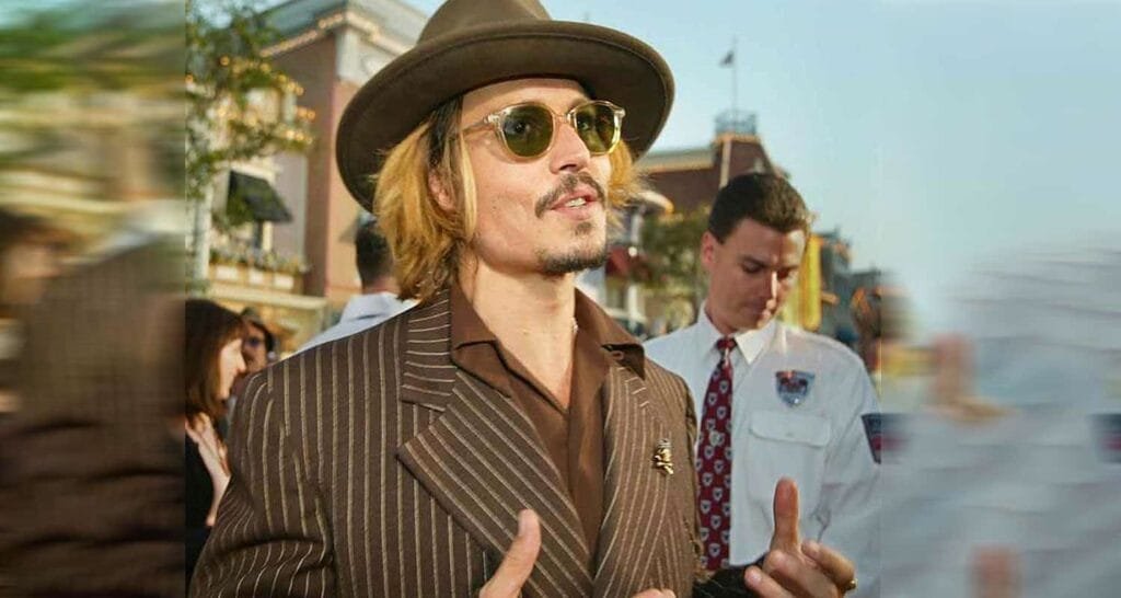 Esperti studiano il linguaggio del corpo di Johnny Depp in tribunale