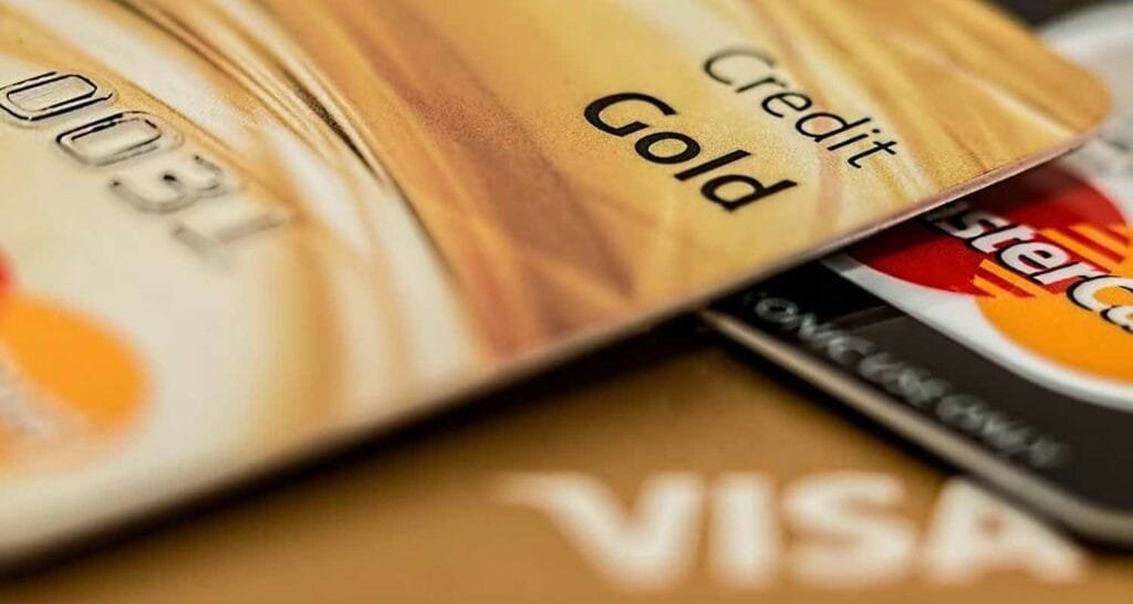 Nuova indagine sulle commissioni Mastercard e Visa