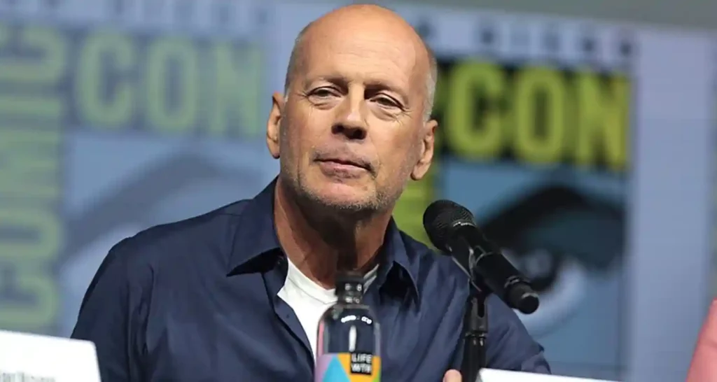 Bruce Willis come cambia la sua vita dopo la diagnosi di afasia