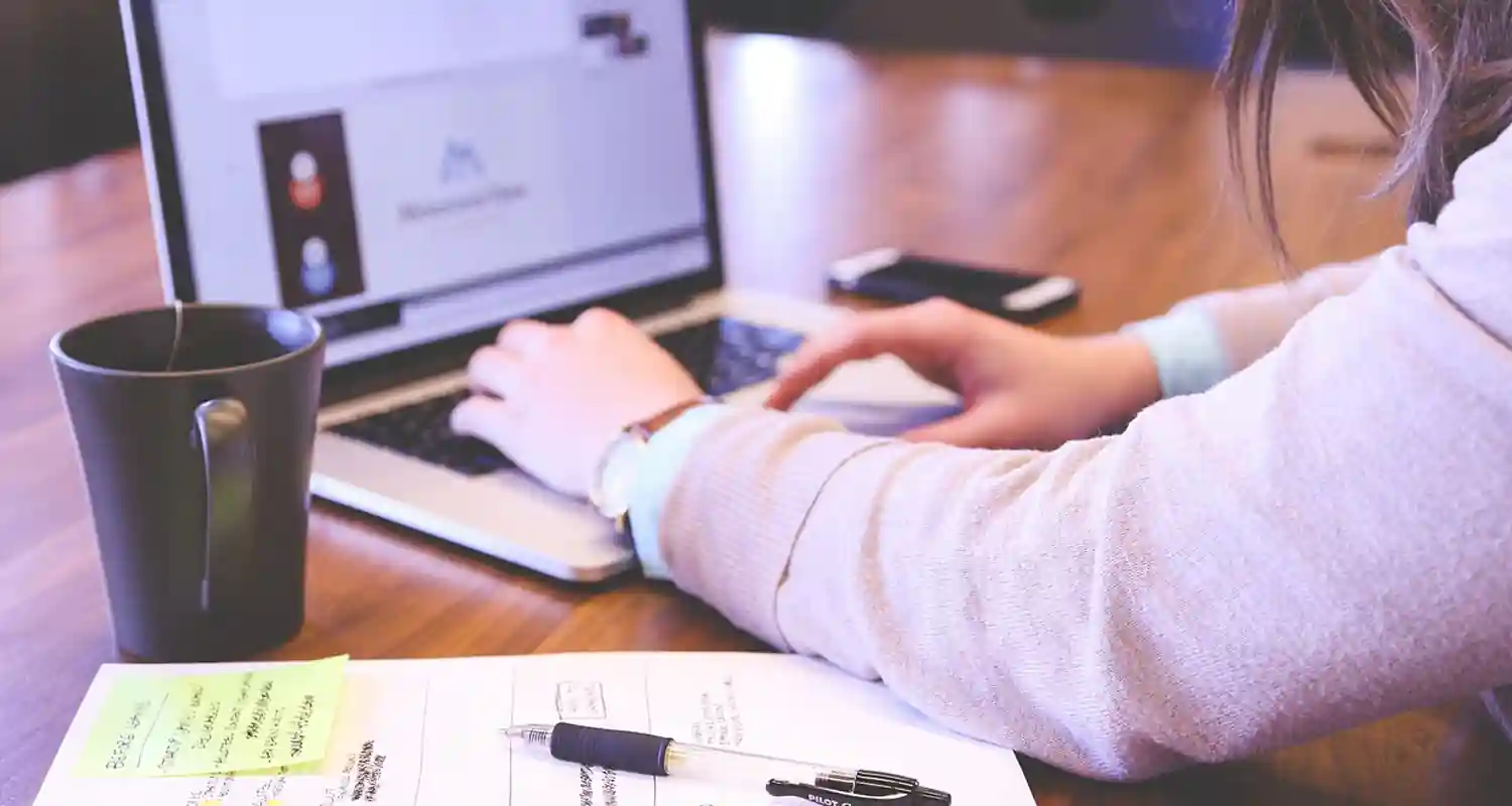 Cosa sono i modelli di lavoro ibridi e come si organizzano