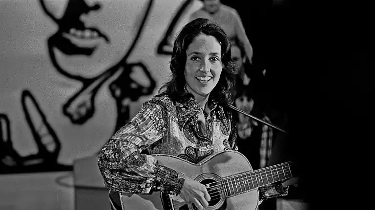 Joan Baez come aveva influenzato i Beatles