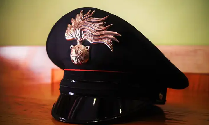 Sognare di chiamare i carabinieri interpretazione e spiegazione