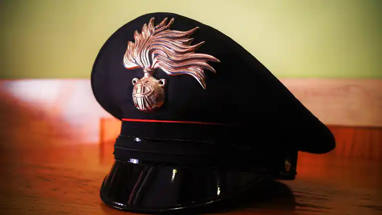 Sognare di chiamare i carabinieri interpretazione e spiegazione