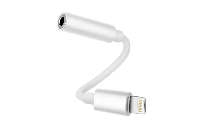 Apple interrompe adattatore Lightning-jack per cuffie fine di un era